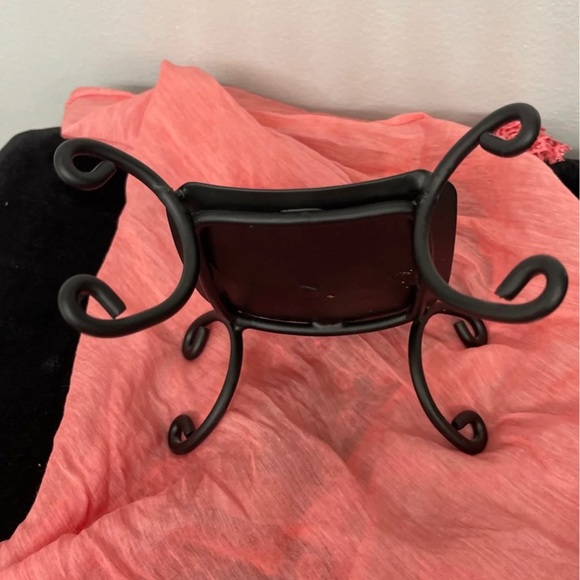 EUC Candle Holder - Picture 3 of 3